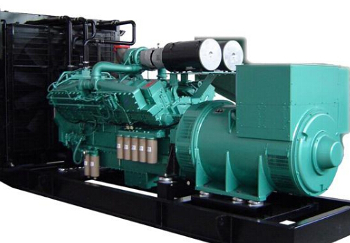 武昌冬季柴油发电机组启动前应进行哪些预热操作？
